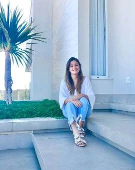 Camille — 4 / 7