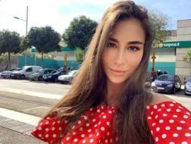 Alina — 4 / 7