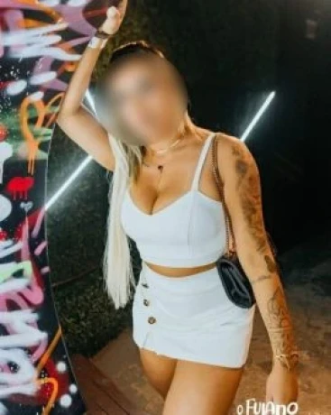 Eloisa Mendes — 4 / 5