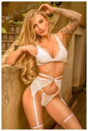 Hot Brazilian Jessic — 2 / 9