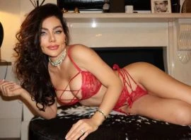 Danna, Escort, Paris