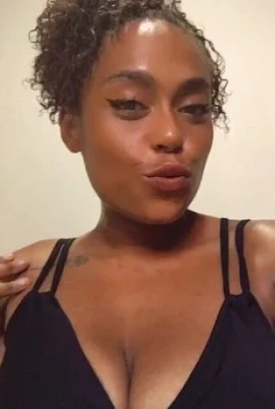 Bianca Nicole — 1 / 4