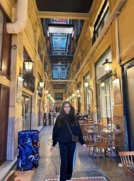 Alley, Escort, Istanbul
