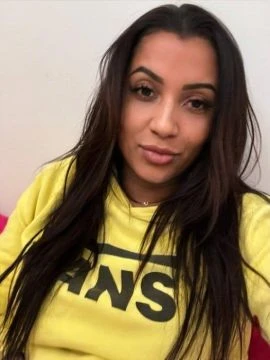 Raquel — 8 / 9