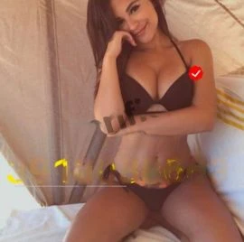 Chiara — 2 / 4