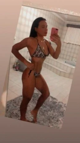Eduarda Guedes — 7 / 9