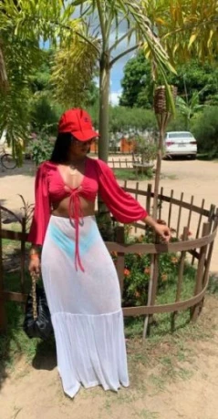 Mell Ferraz — 2 / 4