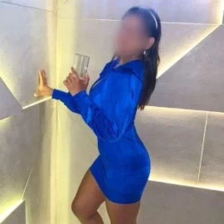 Alice Lopes — 6 / 7