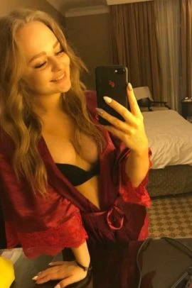 Alina — 3 / 9