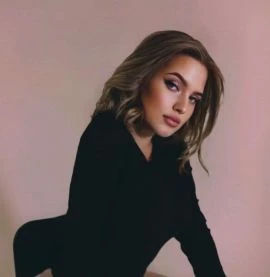 Anita — 3 / 9