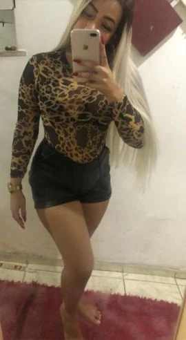 Cristal Silva — 8 / 9