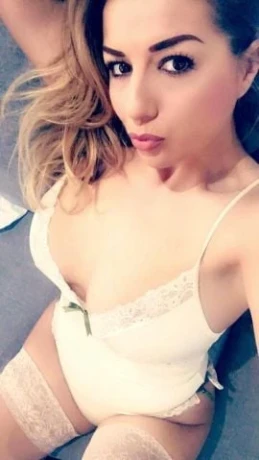 Αλίκη — 2 / 9