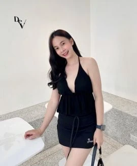 Monica — 6 / 8