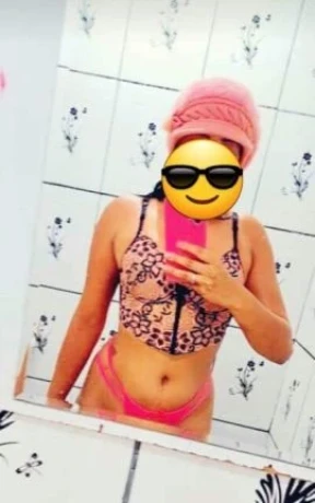 Carolina Lins — 4 / 7