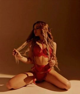 Rehina StTropez, Escort, Saint-Tropez