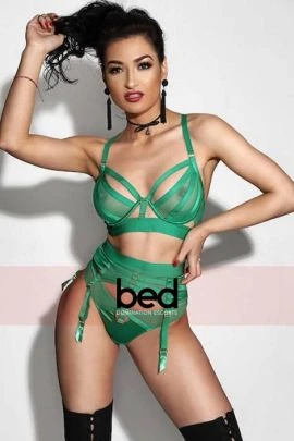 Mistress Selena — 5 / 6
