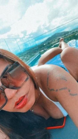 Bianca Andrade — 6 / 7