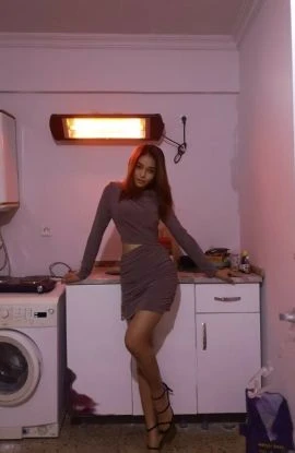 Sarah — 7 / 8