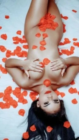 Amanda Padilha — 3 / 5