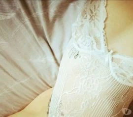 Female Escort — 3 / 5