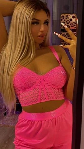 Dolores, Escort, Milton Keynes