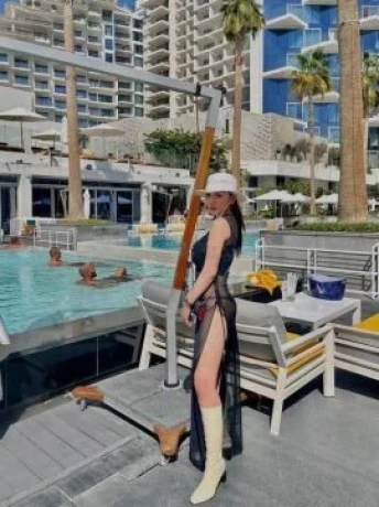 Casie Freya — 2 / 6