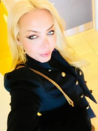 Ts Lady Rebecca — 5 / 9