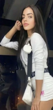 Bia Cardoni — 3 / 5