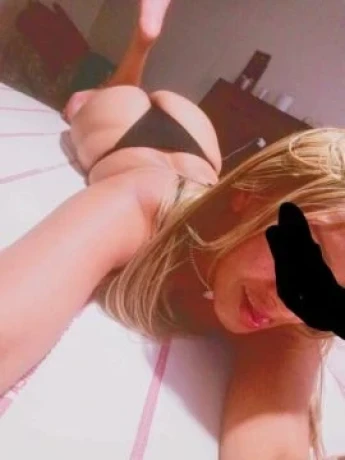 Bruninha Alborqueque — 3 / 5