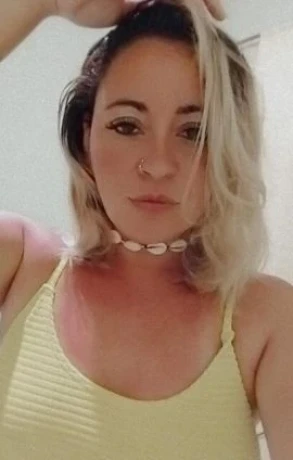 Alice Godoi — 3 / 4