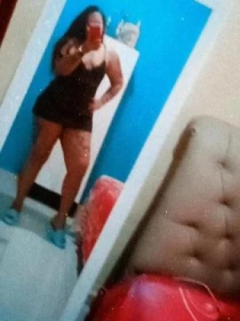 Ágatha Mello — 3 / 9