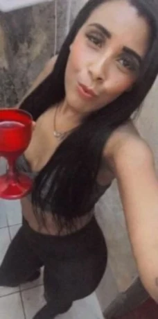 Biah Souza — 3 / 5