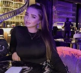 Viktoriya — 2 / 6