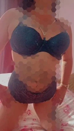 Gabyzinha Monteiro — 4 / 5