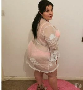 Female Escort — 3 / 5