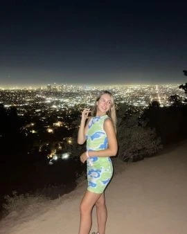 Hailey — 4 / 8