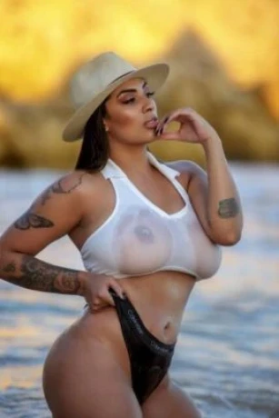 Naty Nunes — 2 / 5