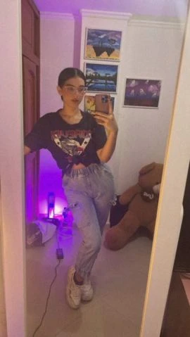 Juli Snap — 4 / 5