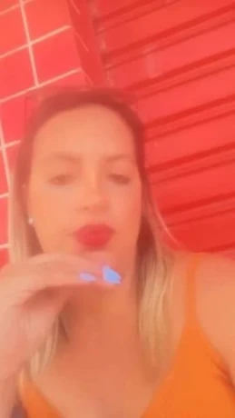 Jhessyca Alves — 2 / 5