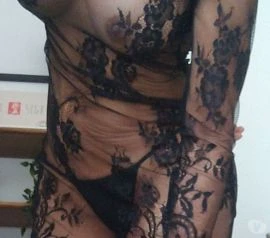 Female Escort — 3 / 9