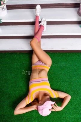 ANNA ANGEL — 8 / 9
