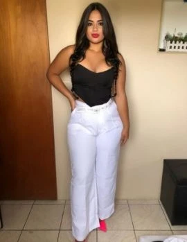 Larissa Ferreira — 4 / 7