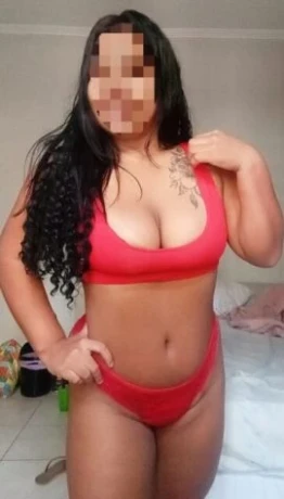 Nicoly Dias — 8 / 9