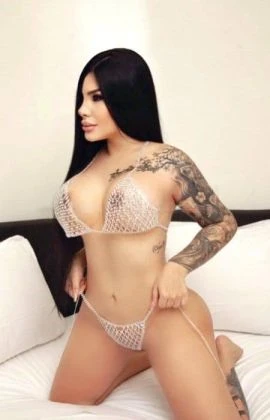 Megan — 4 / 9