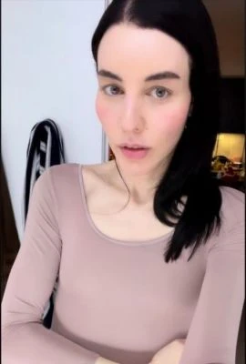 Lana — 8 / 9