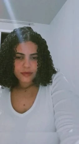 Mary Fernandes — 4 / 5