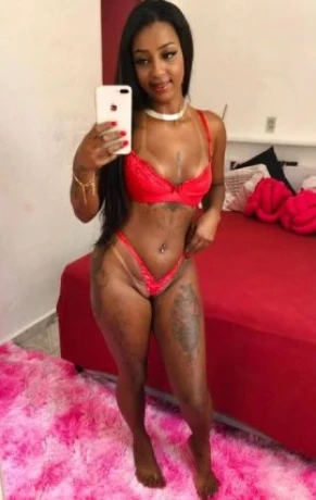 Bruna Cortês — 6 / 9