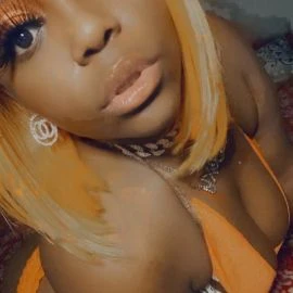 Nikki — 6 / 9