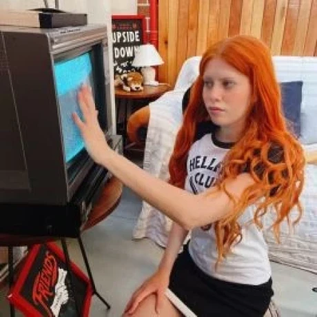 Katherine Ávilla — 4 / 5