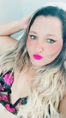 Bianca Castilho — 3 / 5